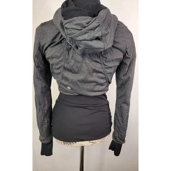 Lululemon Dance Studio Jacket Hooded Size 6 Black Gray Reversible - Picture 11 of 12